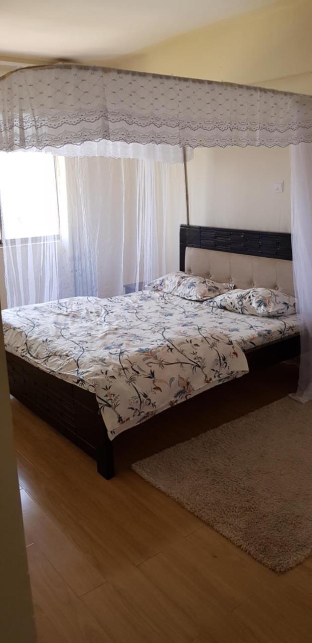 2 Bedroom Luxury Apartment In Kilimani Найроби Экстерьер фото